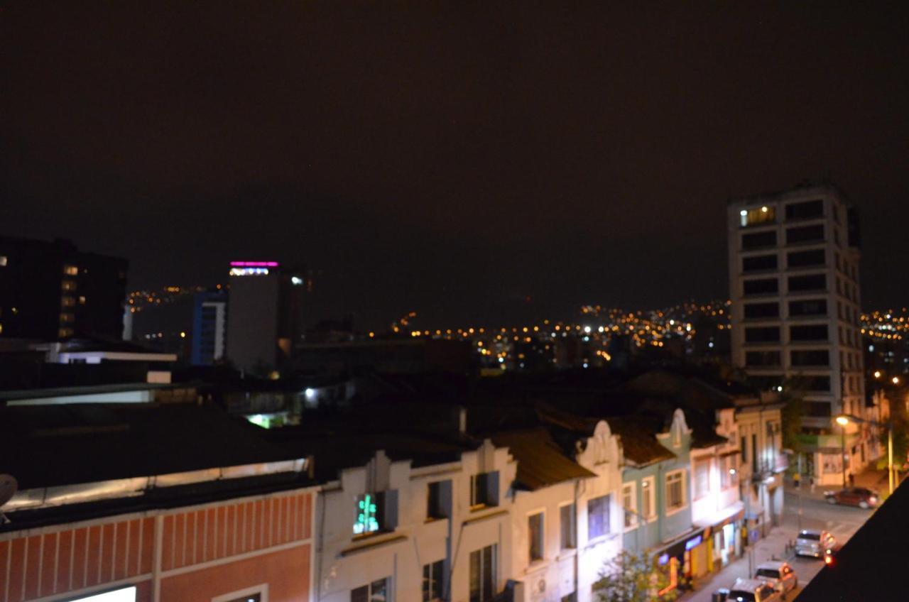 Hotel Gran Mariscal Quito Exterior photo
